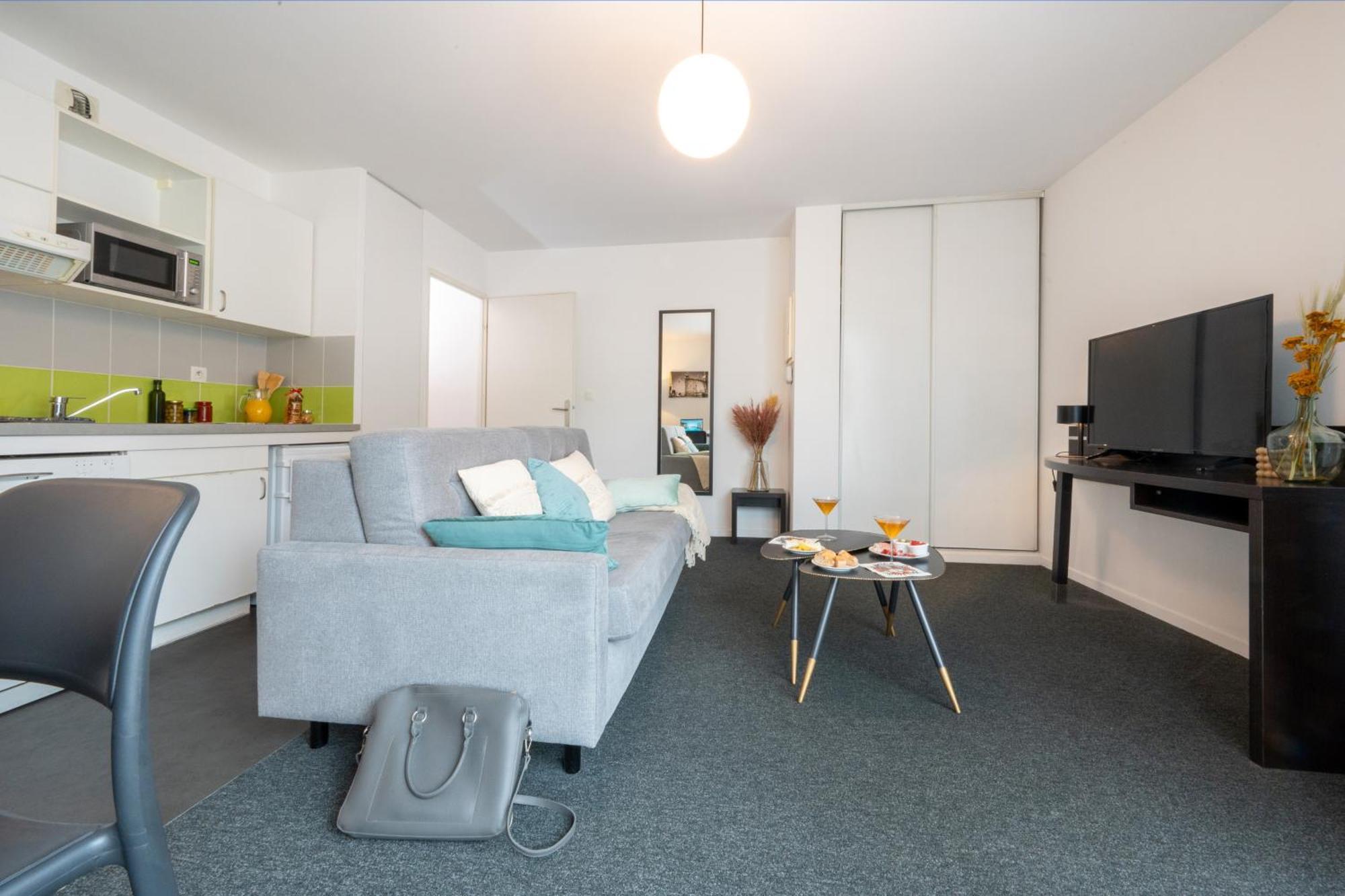 Nemea Appart Hotel Home Suite Nancy Centre Εξωτερικό φωτογραφία