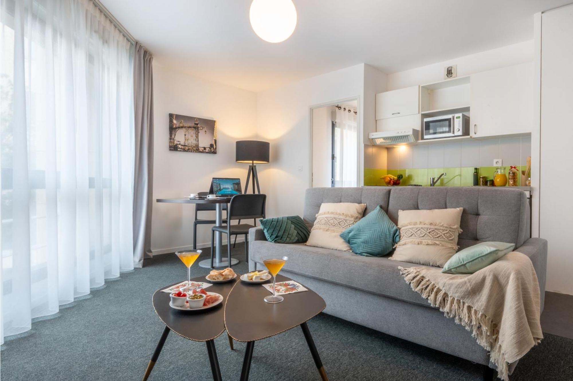 Nemea Appart Hotel Home Suite Nancy Centre Εξωτερικό φωτογραφία