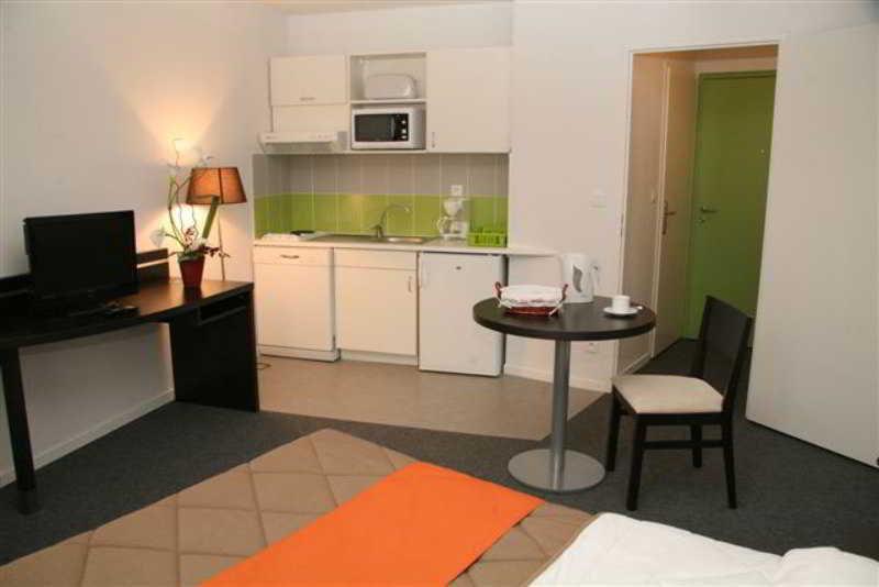 Nemea Appart Hotel Home Suite Nancy Centre Εξωτερικό φωτογραφία
